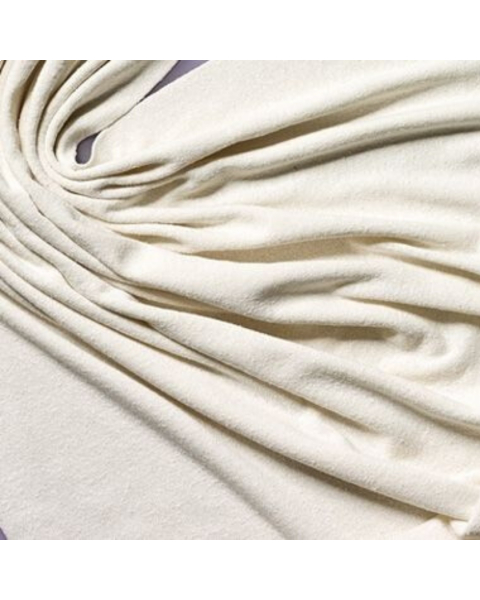 Bourette single jersey heeft een natuurlijke rek en is een wat dikkere zijde dan de bourette 34, transparant en grof geweven. 